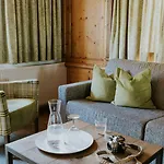 Tauernhof Hotel 4*