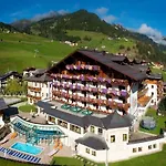 Hotel Tauernhof 4*