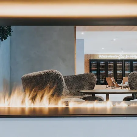 Tauernhof ホテル グロースアルル