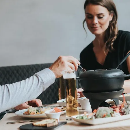 Tauernhof 格罗萨尔