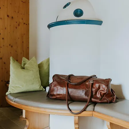 Tauernhof ホテル グロースアルル