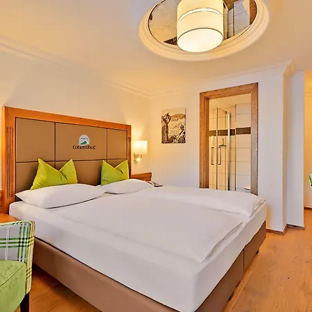 Tauernhof ホテル グロースアルル