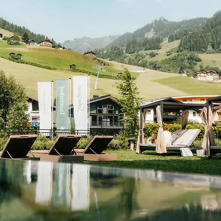 Hotel Tauernhof 4*